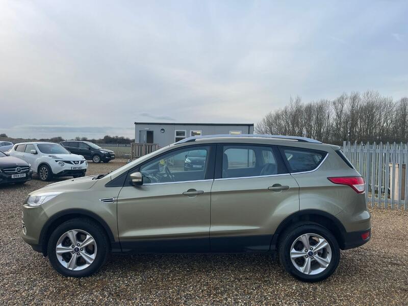FORD KUGA