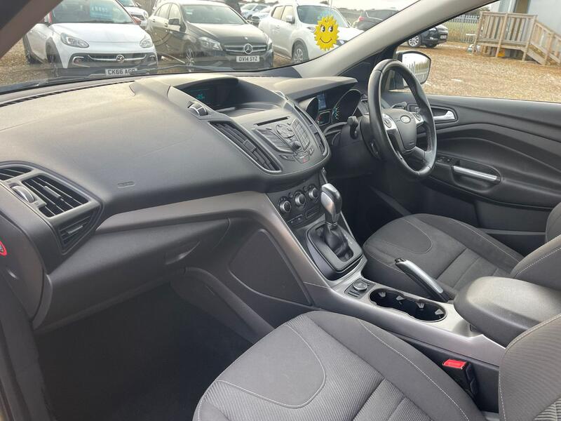 FORD KUGA