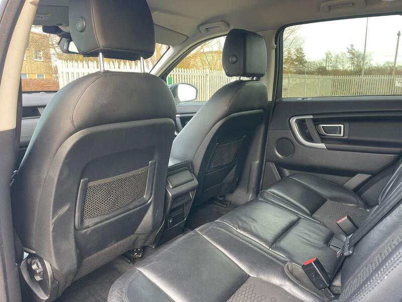 LAND ROVER DISCOVERY SPORT