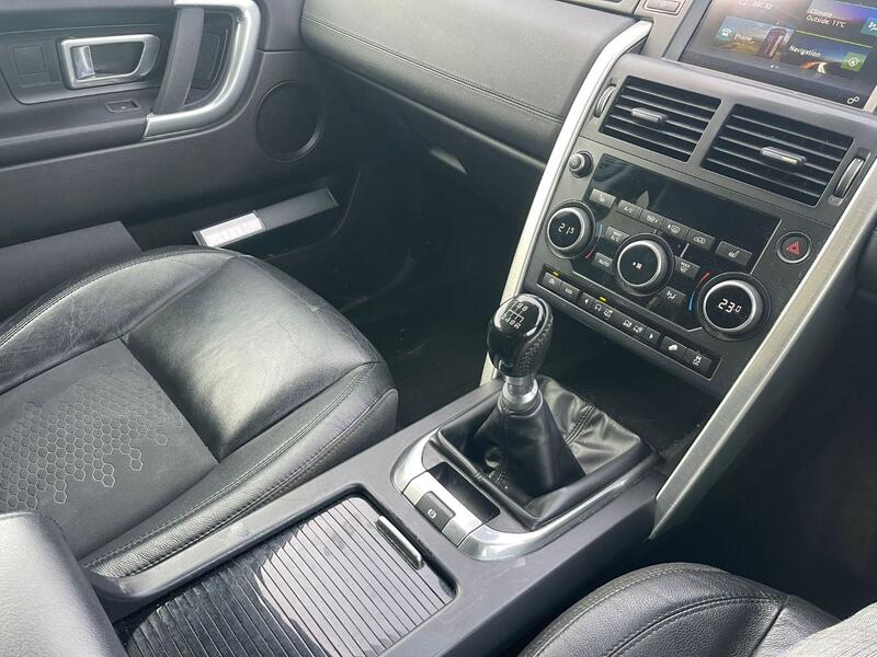 LAND ROVER DISCOVERY SPORT