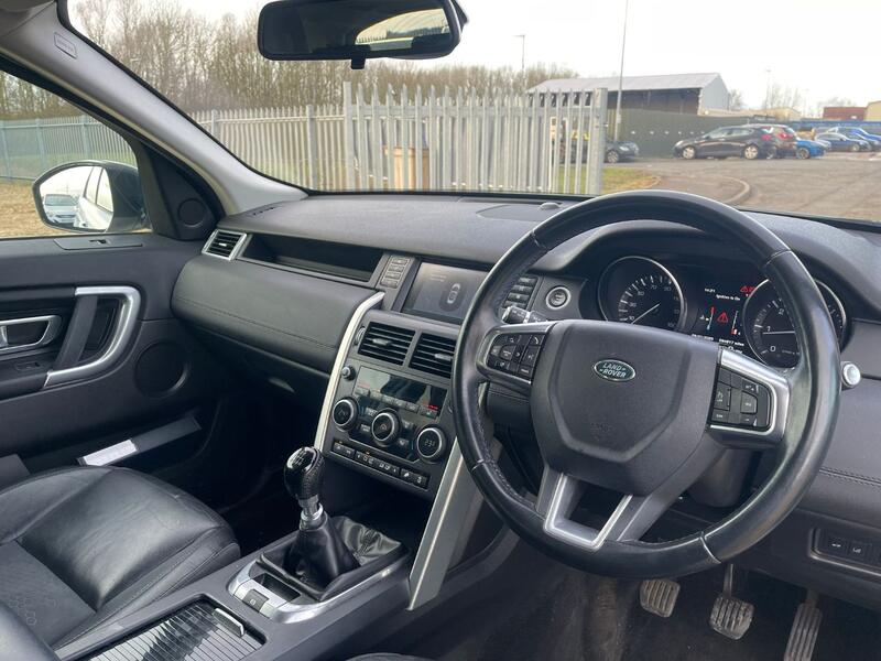 LAND ROVER DISCOVERY SPORT