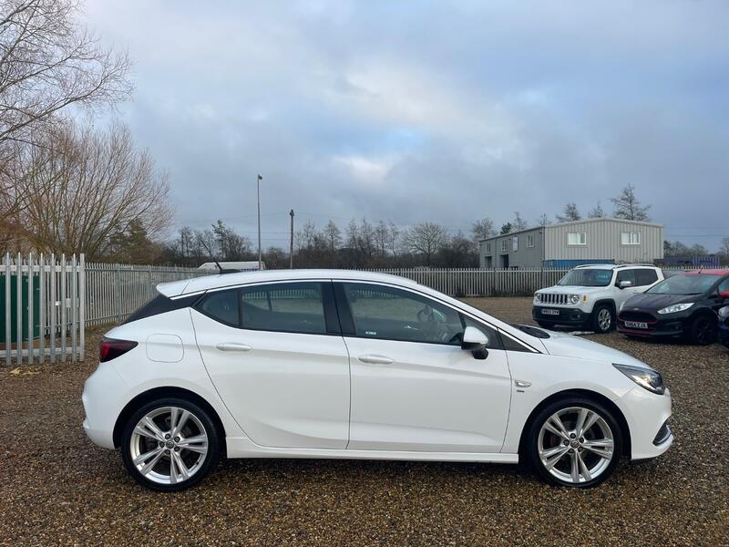 VAUXHALL ASTRA